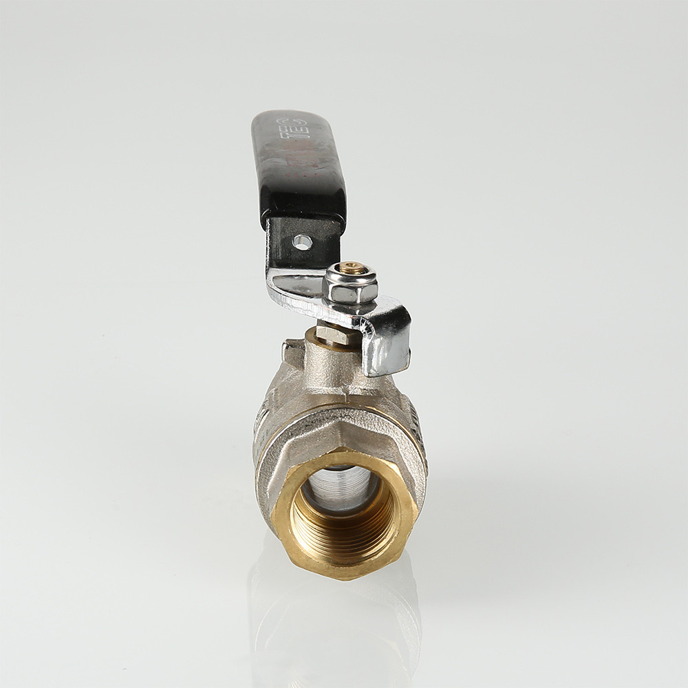 VT314 Кран шар. PERFECT, стальная рукоятка 1/2